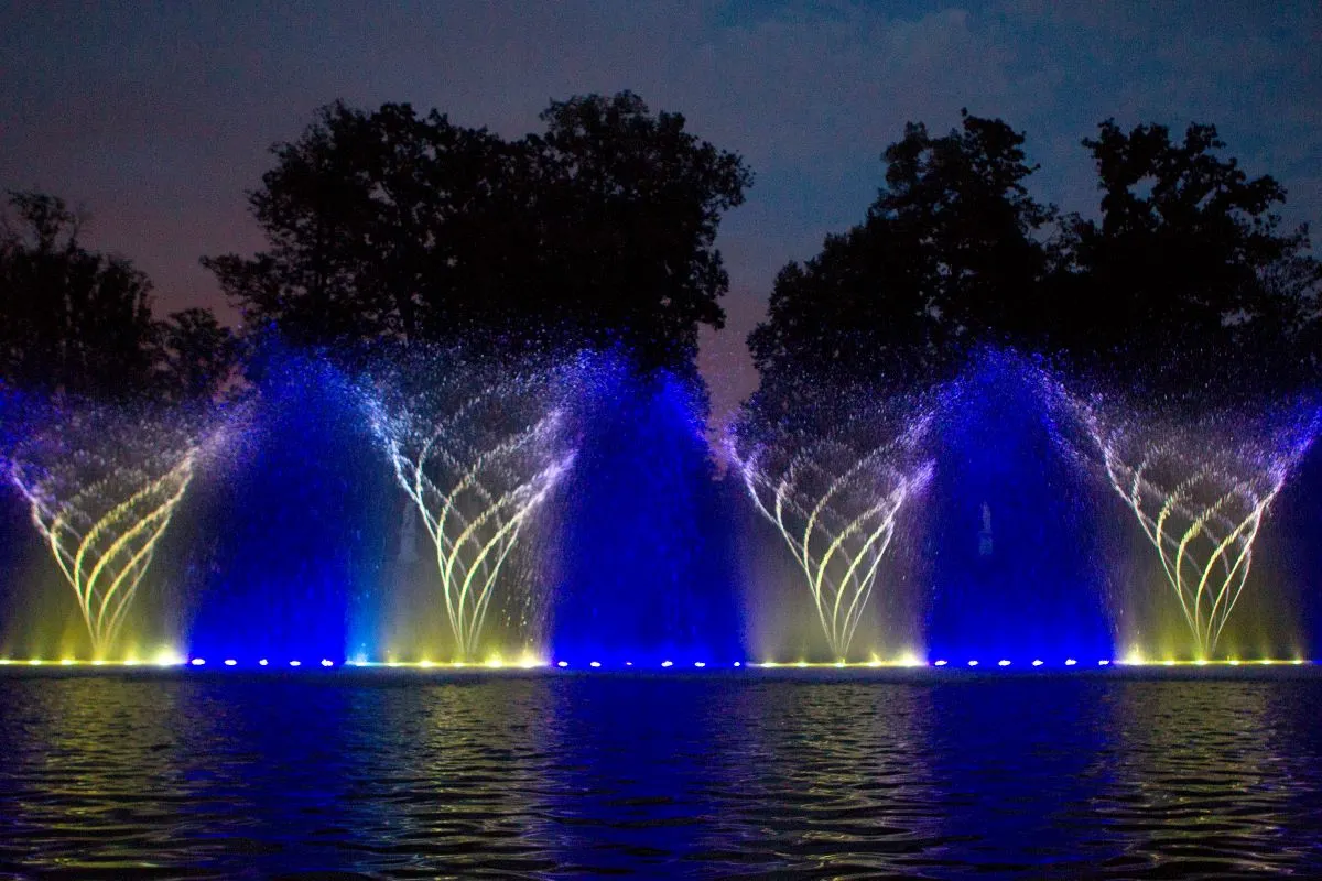 Hôtel des Roys Versailles - Les Grandes Eaux Nocturnes de Feu 2025 à Versailles